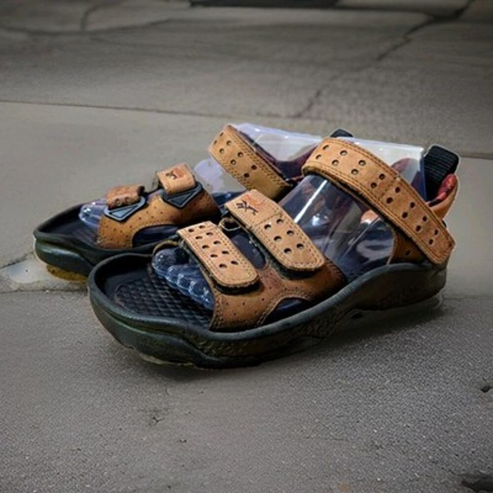 Vintage Reebok OPX Leather Sandals Mens 7 UK 6 EUR 39 Brown Strappy Hiking RA412